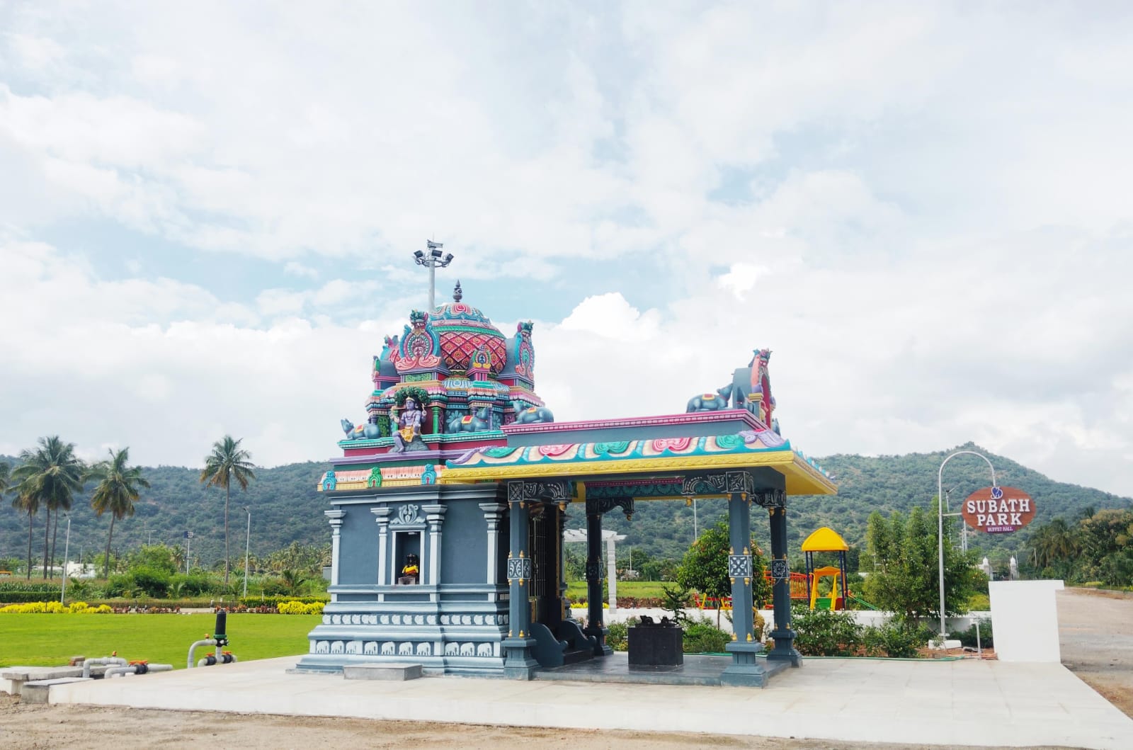 Sri Selva Maga Ganapathy Temple side